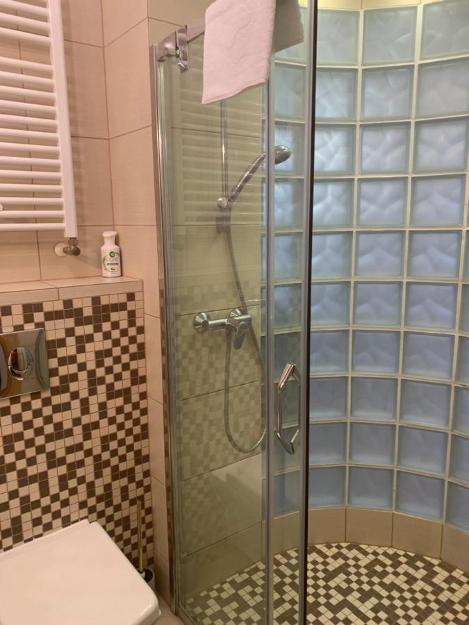 Malva Sun Dog Friendly Apartment With Garden โควอบเซก ภายนอก รูปภาพ