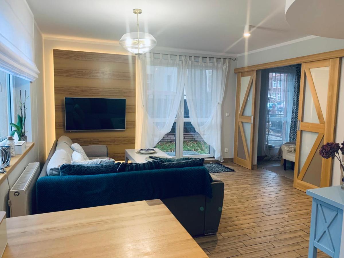 Malva Sun Dog Friendly Apartment With Garden โควอบเซก ภายนอก รูปภาพ