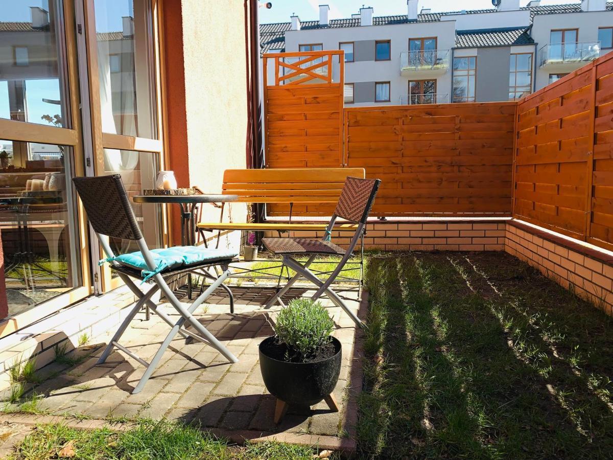 Malva Sun Dog Friendly Apartment With Garden โควอบเซก ภายนอก รูปภาพ