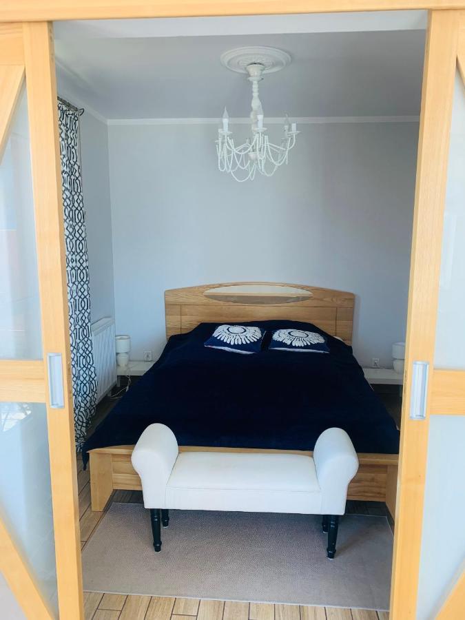 Malva Sun Dog Friendly Apartment With Garden โควอบเซก ภายนอก รูปภาพ